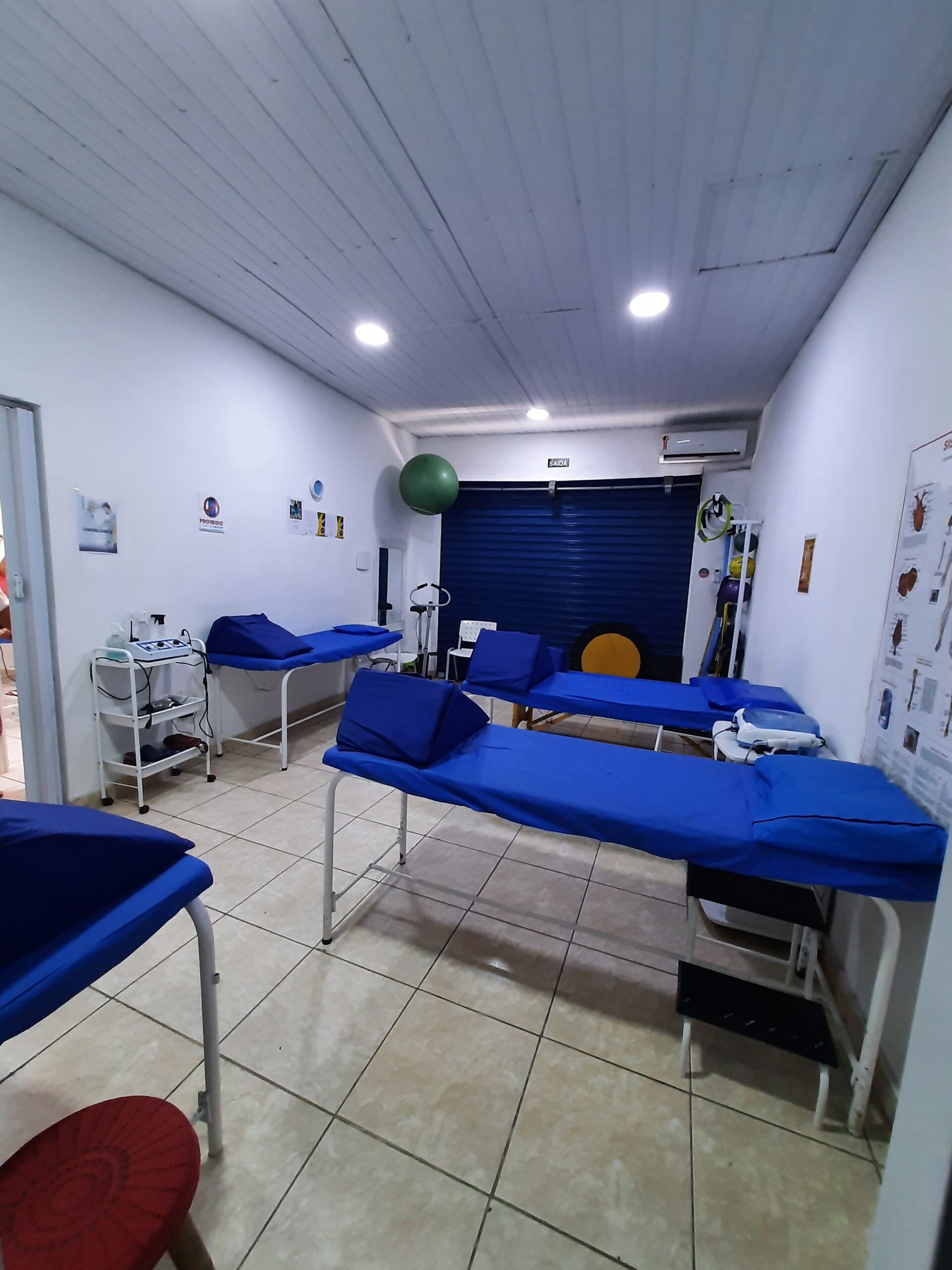 Ambiente interno de atendimento da MV FISIO POPULAR